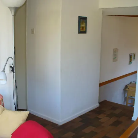 Pimpernel 2 Apartment *